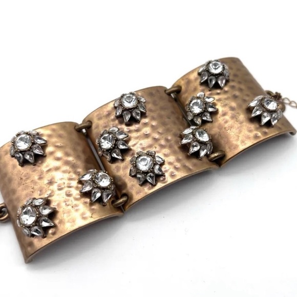 J. Crew Jewelry - NWT RARE VINTAGE LUXURY J. Crew Hammered Flower CZ Plated Statement Bracelet